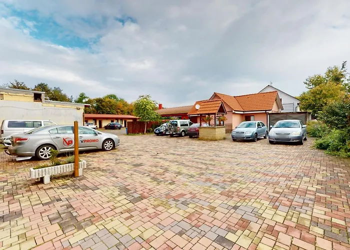 罗索维斯基旅馆 招待所 布拉迪斯拉发