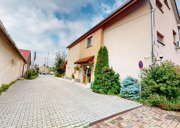 罗索维斯基旅馆 布拉迪斯拉发