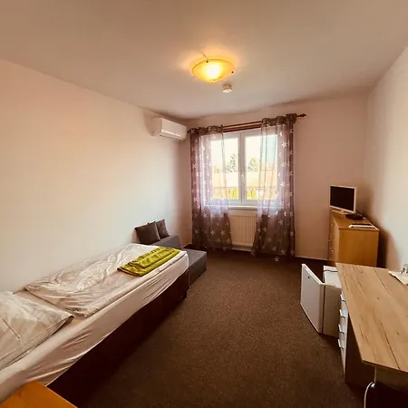 Rusovsky Guest house 2*